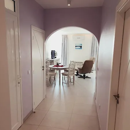 Elegant And Spacious With Sea Vieuw *